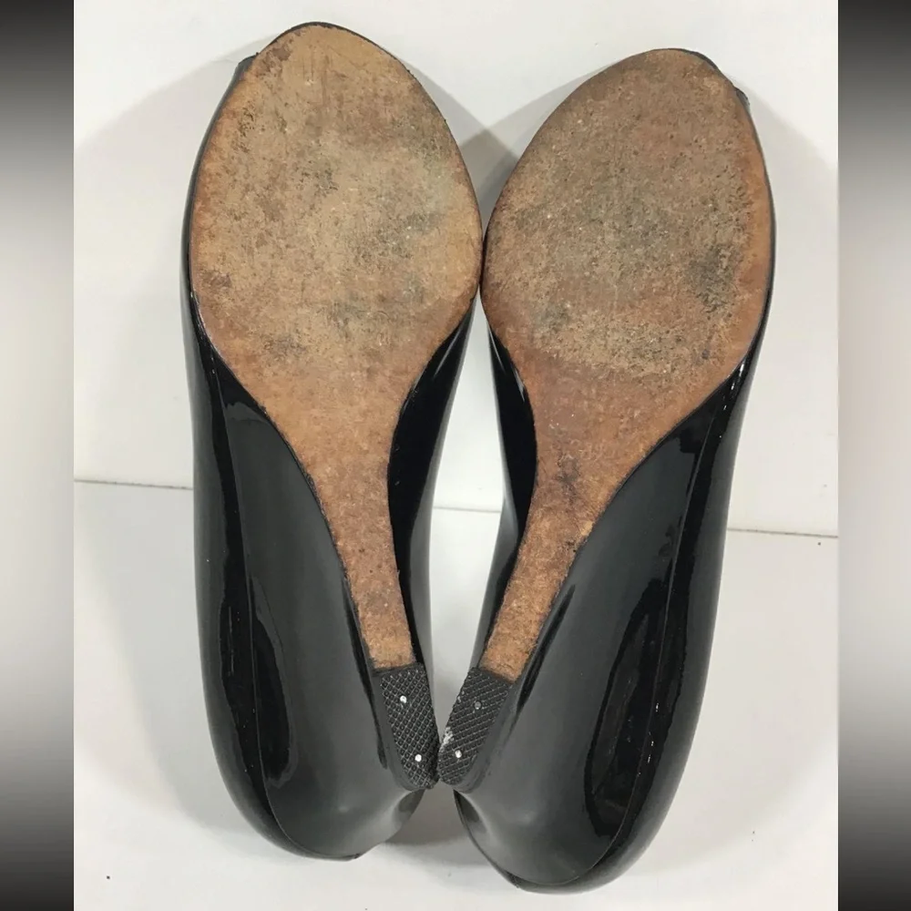 Women’s Jimmy Choo Black Patent Wedge Peep-Toe Shoes Size 38.5